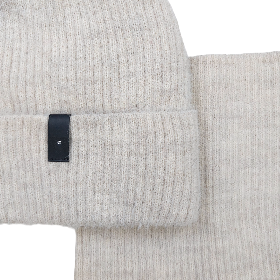 Set of hat with snood alpaca girl light beige Grans KA-27-241024-61