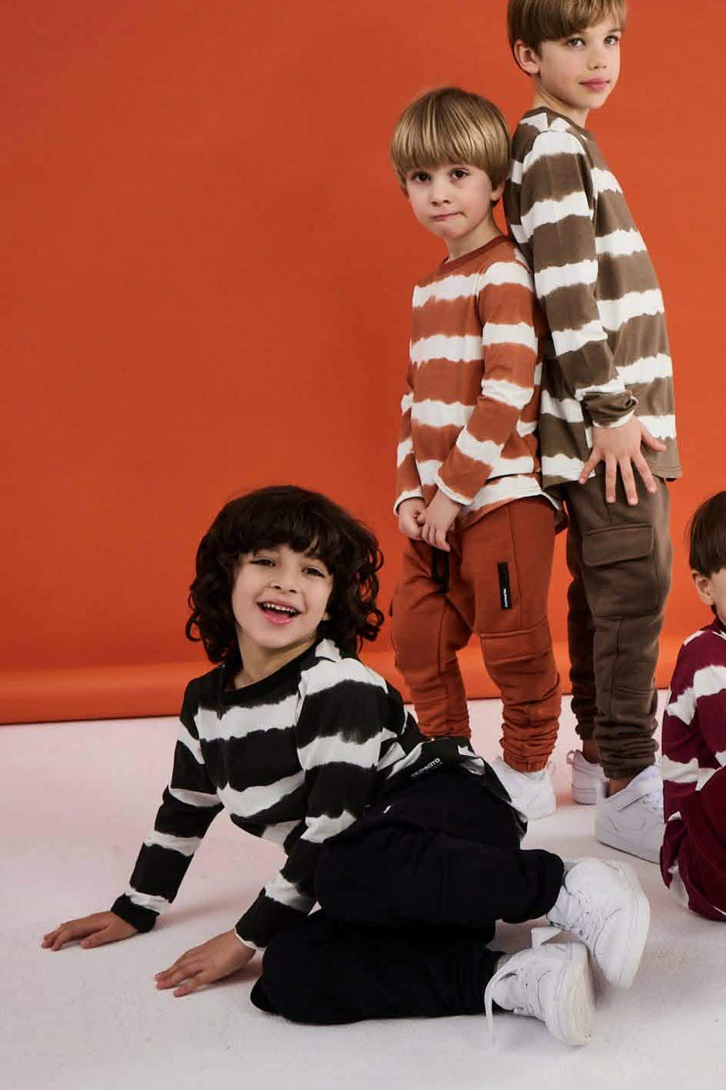 Koszulka pasy chłopięca czarna Despacito 2344-121225-13