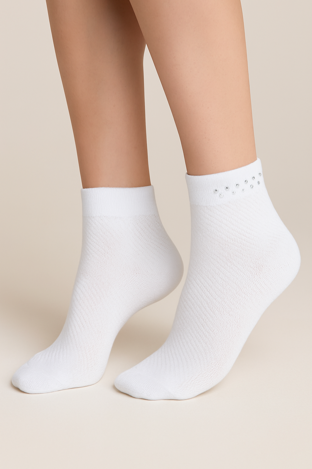 White Pier Lone P-1935-3625-3 scented socks with zircon for girls