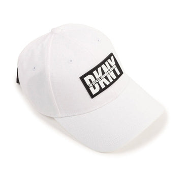 Czapka z daszkiem dziewczęca DKNY D31275-10B kolor biały -  - #tag1# - #tag2# - #tag3# - #tag4#