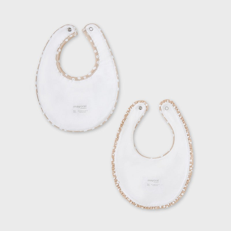 Komplet 2 śliniaczki dziewczęce Mayoral 9879-38 beżowy -  - #tag1# - #tag2# - #tag3# - #tag4#