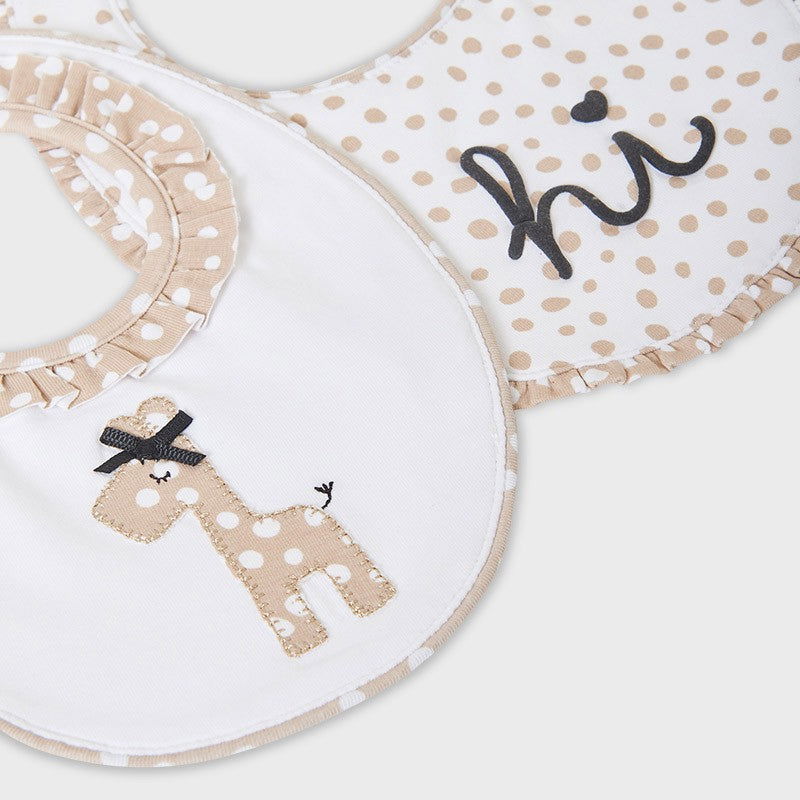 Komplet 2 śliniaczki dziewczęce Mayoral 9879-38 beżowy -  - #tag1# - #tag2# - #tag3# - #tag4#