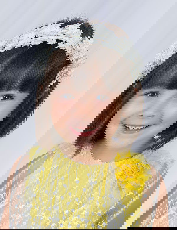 Opaska w kwiaty z gipiurą dla dziewczynki Abel & Lula 5432-1 Biały -  - #tag1# - #tag2# - #tag3# - #tag4#