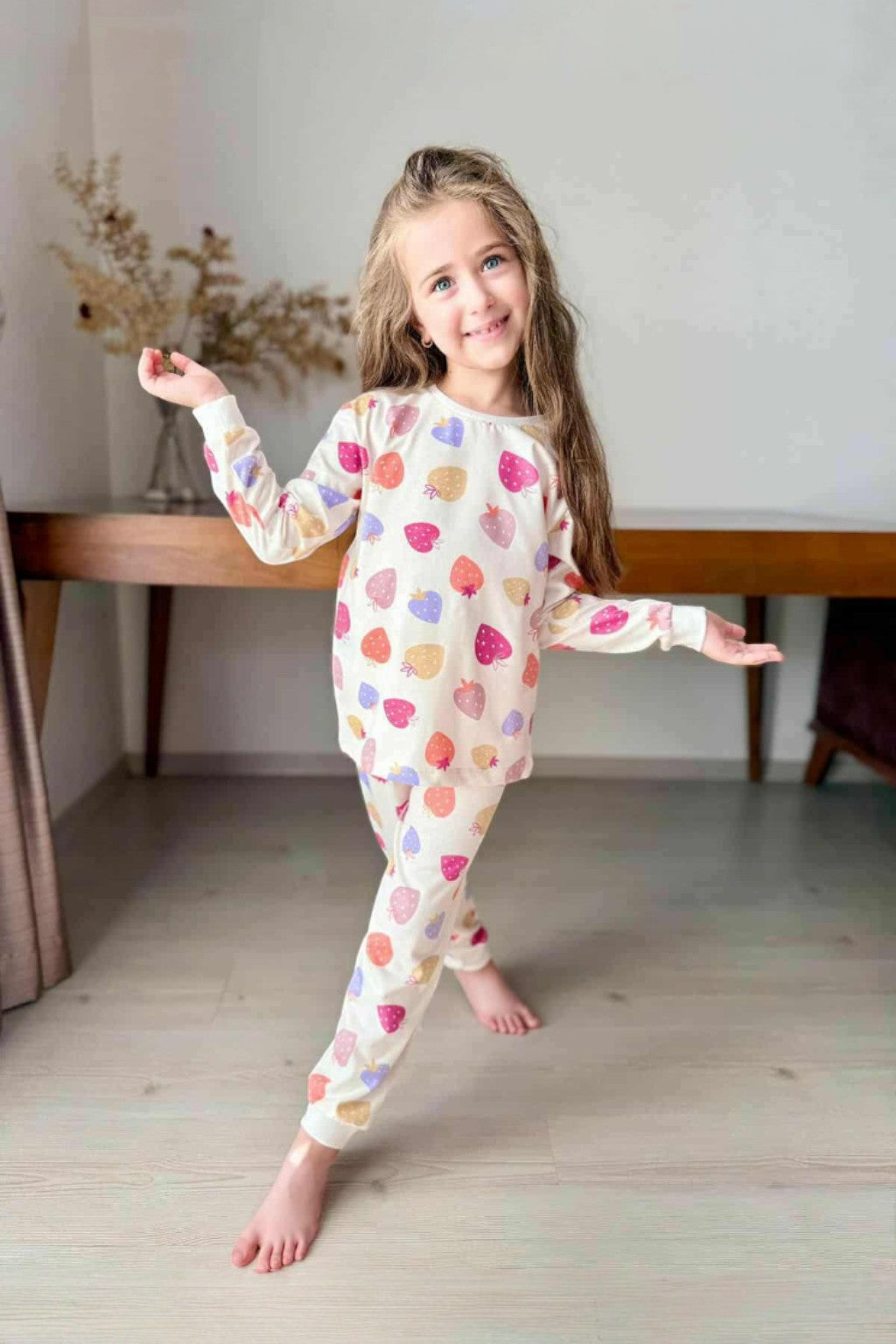 Girls' colorful strawberry pajamas cream Kocak P3300-241025