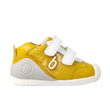Boys' sneakers Biomecanics 212155-B banana color